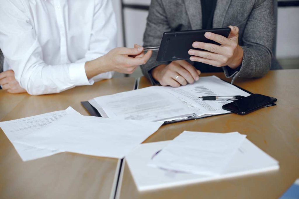 importance of business law
